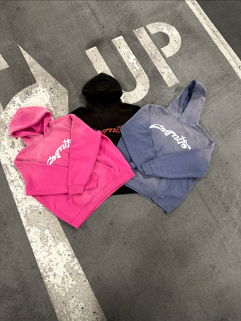 COGNITO ESSENTIAL HOODIE (BLACK*)