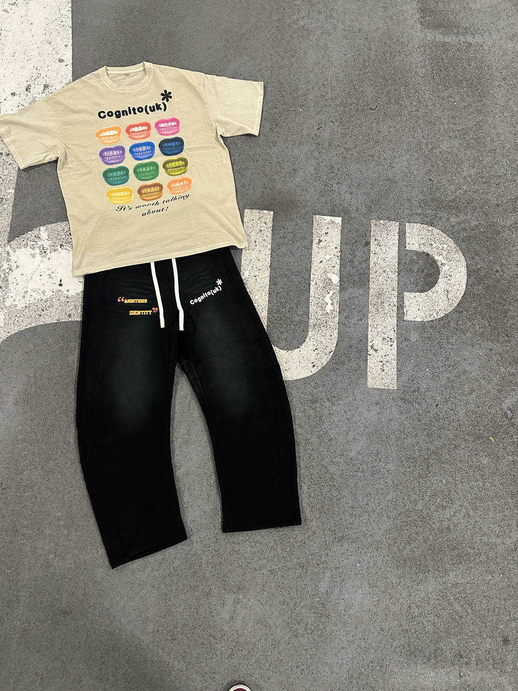 COGNITO GRAPHIC TEE ★1