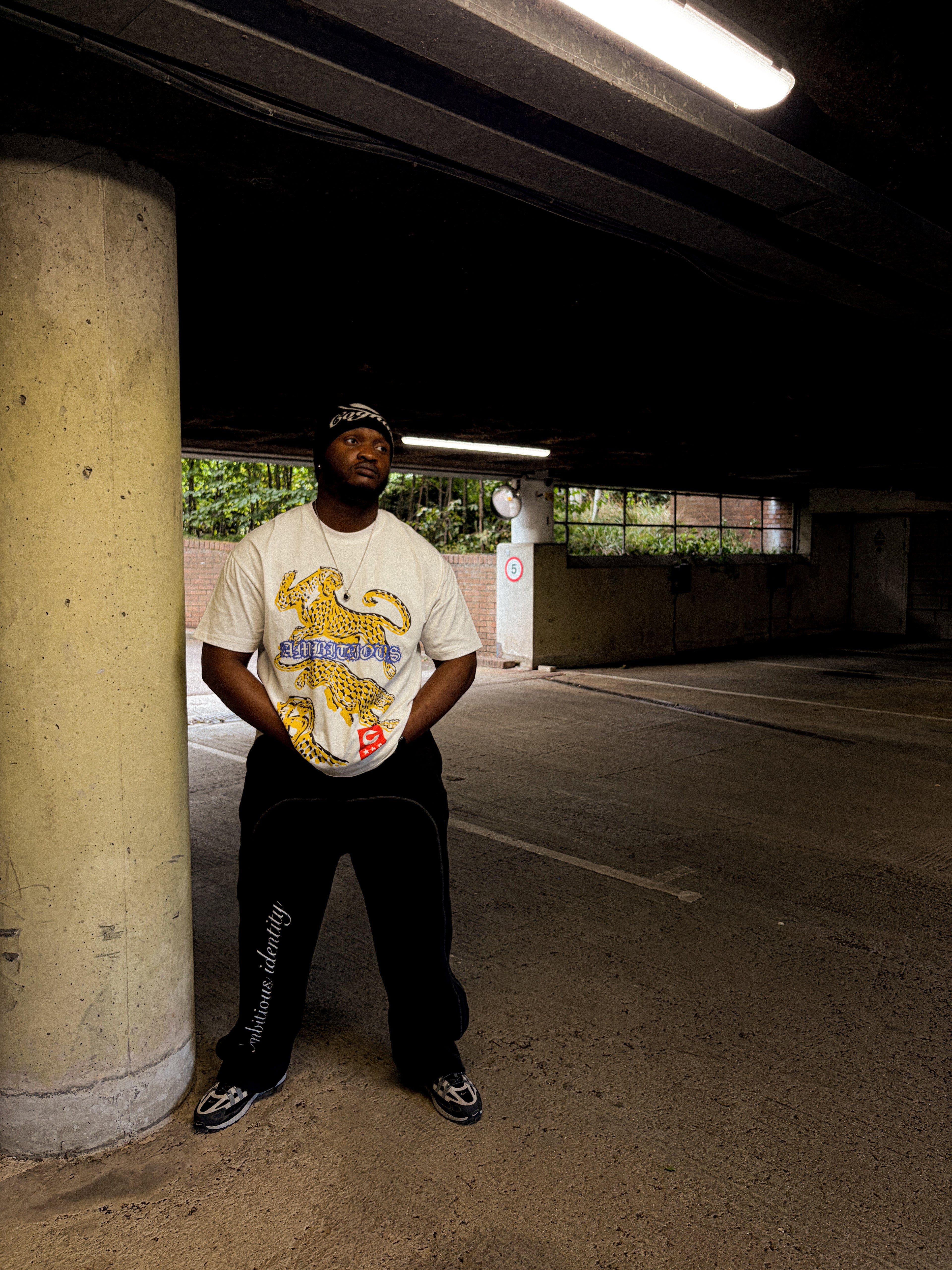CNTO AMBITIOUS TIGER TEE